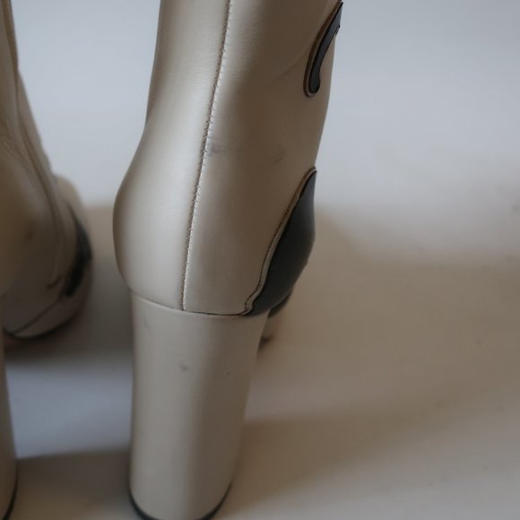 VALENTINO GARAVANI PANTHER LEATHER BOOT 36.5 /6.5 - Picture 8 of 16